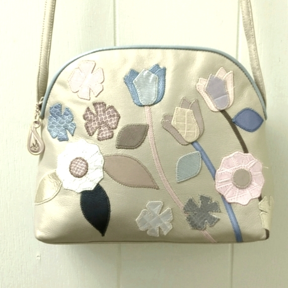 Sharif Handbags - Sharif Crossbody Bag